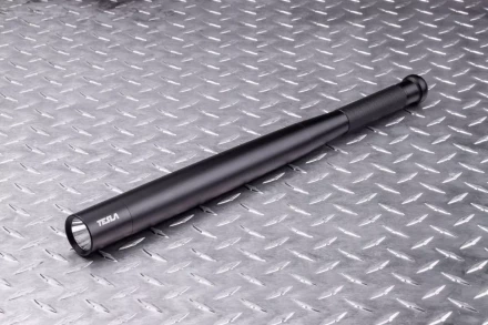 Фонарь-бита TESLA LB-40 33х400 мм купить в Когалыме