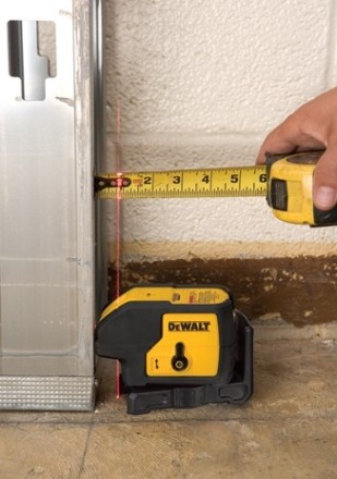 Лазерный нивелир DeWalt DW 083 К купить в Когалыме