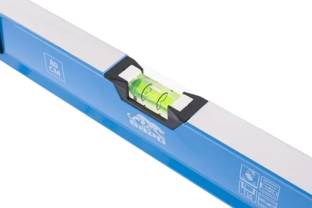 Уровень алюминиевый двуручный 800 мм профиль 1.6 мм фрезерованный ударопрочные заглушки 3 глазка БАРС 34352 купить в Когалыме