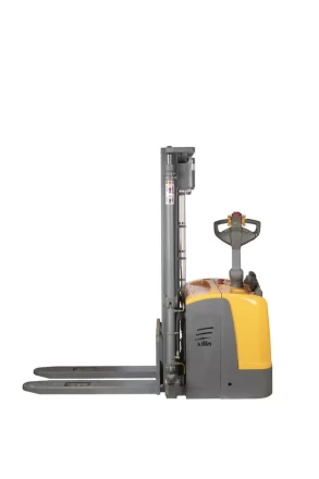 Штабелер самоходный 2,0 т 4,5 м XILIN CDDK20 24/300 В/Ач ЭУР, выдв. опоры (с платформой) 1005280 купить в Когалыме