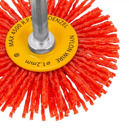 Щетка для дрели Denzel, 65 мм, Плоская, со шпилькой, нейлоновая щетина, 74433 купить в Когалыме