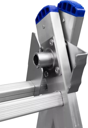 Лестница ЗУБР универсальная, двухсекционная со стабилизатором, 8 ступеней 38821-08 купить в Когалыме