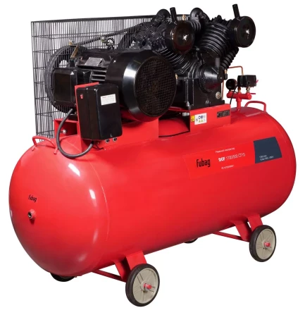 Компрессор масляный поршневой ременной двухступенчатый Fubag DCF1700/500 CT15  купить в Когалыме