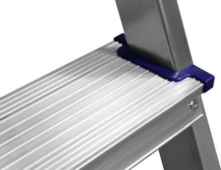 Лестница-стремянка двухсторонняя алюминиевая, СИБИН 38825-03, 3 ступени 38825-03 купить в Когалыме