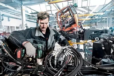 Аккумуляторный ударный гайковерт SSW 18 LTX 600 Metabo купить в Когалыме