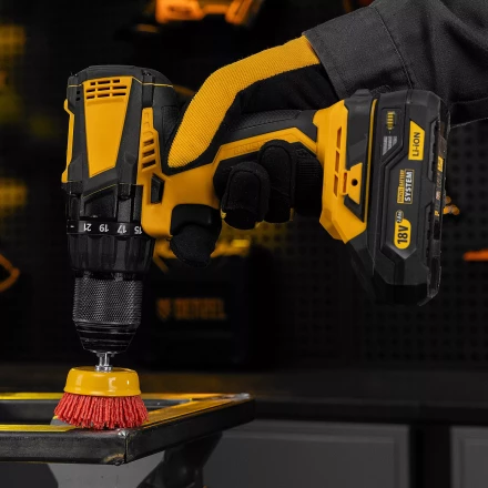 Щетка для дрели Denzel, 65 мм, Чашка, со шпилькой, нейлоновая щетина, 74435 купить в Когалыме