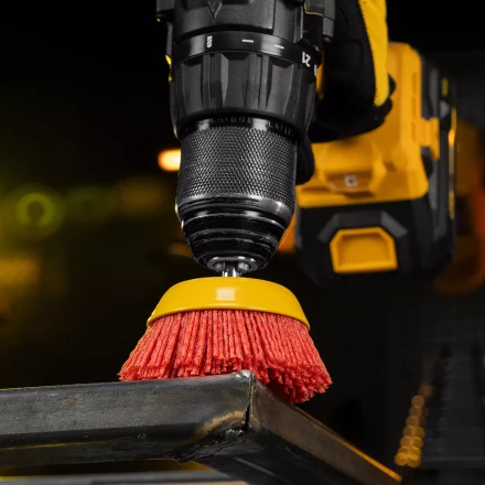 Щетка для дрели, 75 мм, Чашка, со шпилькой, нейлоновая щетина Denzel 74436 купить в Когалыме