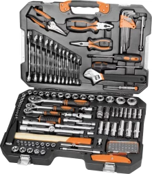 Набор инструментов Кратон TS-30 multi 131, 1/4 и 1/2 2 28 09 030